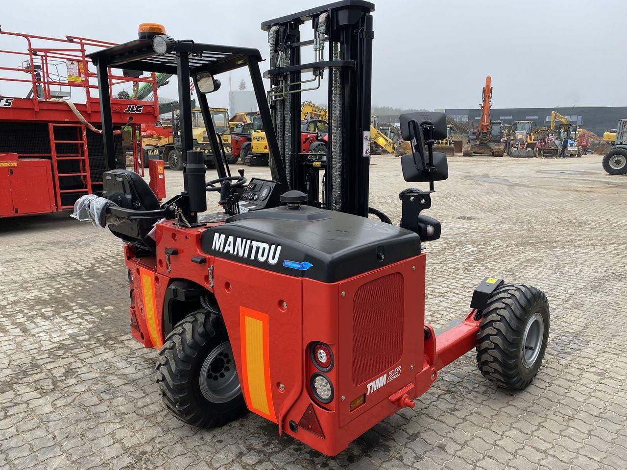 Manitou TMM25K ST5 - Chariot embarqué: photos 4 Manitou TMM25K ST5 - Chariot embarqué: photos 4