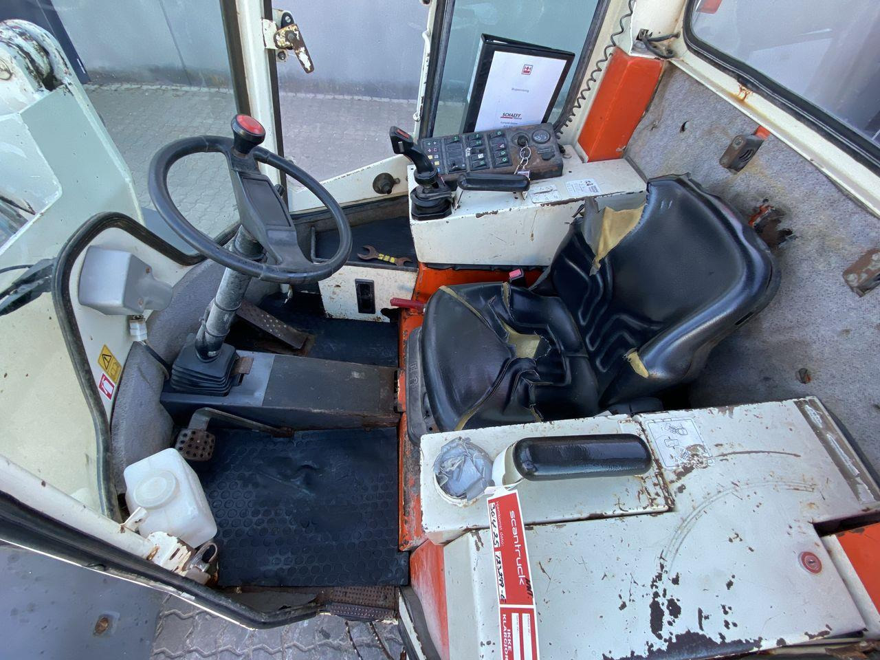 Terex-Schaeff SCL515 - Chargeuse sur pneus: photos 3 Terex-Schaeff SCL515 - Chargeuse sur pneus: photos 3