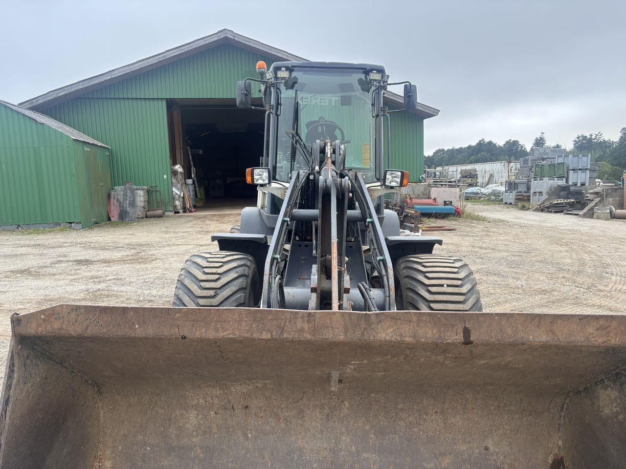 Terex TL100 - Valet de ferme: photos 4 Terex TL100 - Valet de ferme: photos 4