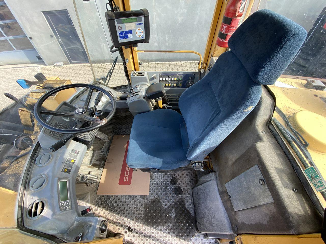 Volvo L150 - Chargeuse sur pneus: photos 3 Volvo L150 - Chargeuse sur pneus: photos 3