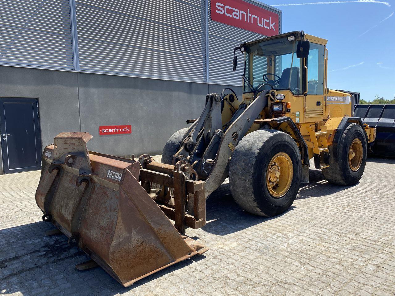 Volvo L70C - Chargeuse sur pneus: photos 1 Volvo L70C - Chargeuse sur pneus: photos 1