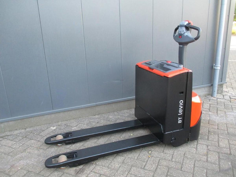 BT LWE 160 - Transpalette: photos 2 BT LWE 160 - Transpalette: photos 2