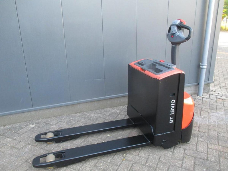 BT LWE 160 - Transpalette: photos 2 BT LWE 160 - Transpalette: photos 2