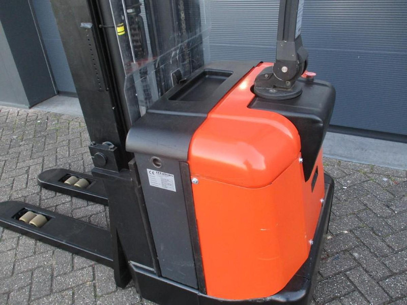 BT SPE 160 - Gerbeur: photos 4 BT SPE 160 - Gerbeur: photos 4