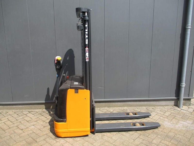 Still EGV 12-OM - Gerbeur: photos 1 Still EGV 12-OM - Gerbeur: photos 1