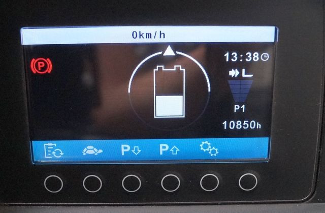 Jungheinrich EFG216k - Chariot élévateur électrique: photos 4 Jungheinrich EFG216k - Chariot élévateur électrique: photos 4