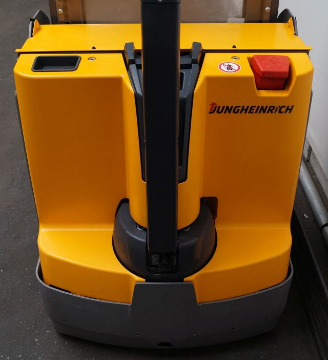 Jungheinrich EJD118 - Gerbeur: photos 3 Jungheinrich EJD118 - Gerbeur: photos 3
