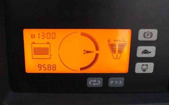 Jungheinrich ETV214 - Chariot à mât rétractable: photos 4 Jungheinrich ETV214 - Chariot à mât rétractable: photos 4