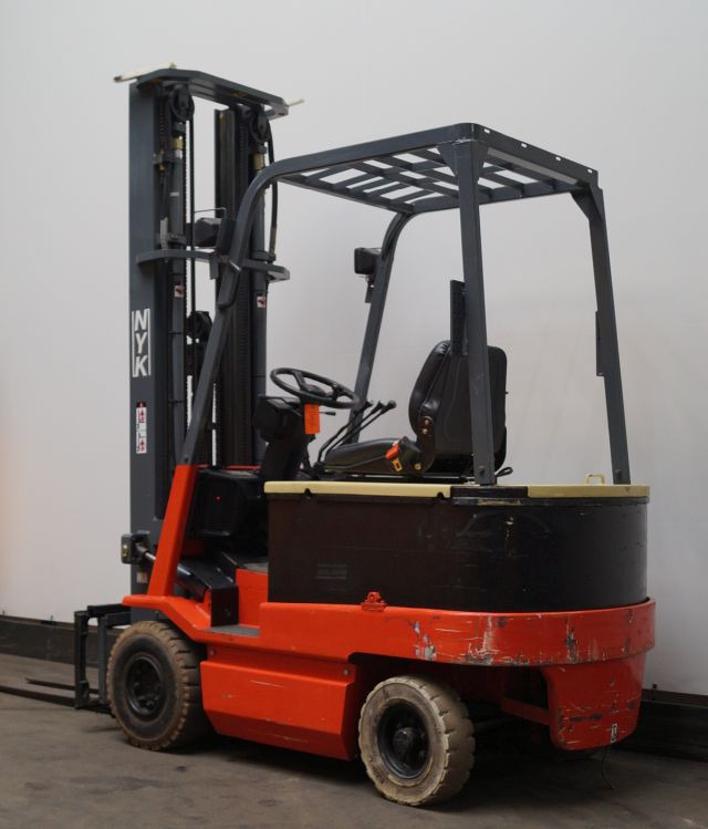 Nichiyu FB18P-65BC - Chariot élévateur électrique: photos 2 Nichiyu FB18P-65BC - Chariot élévateur électrique: photos 2