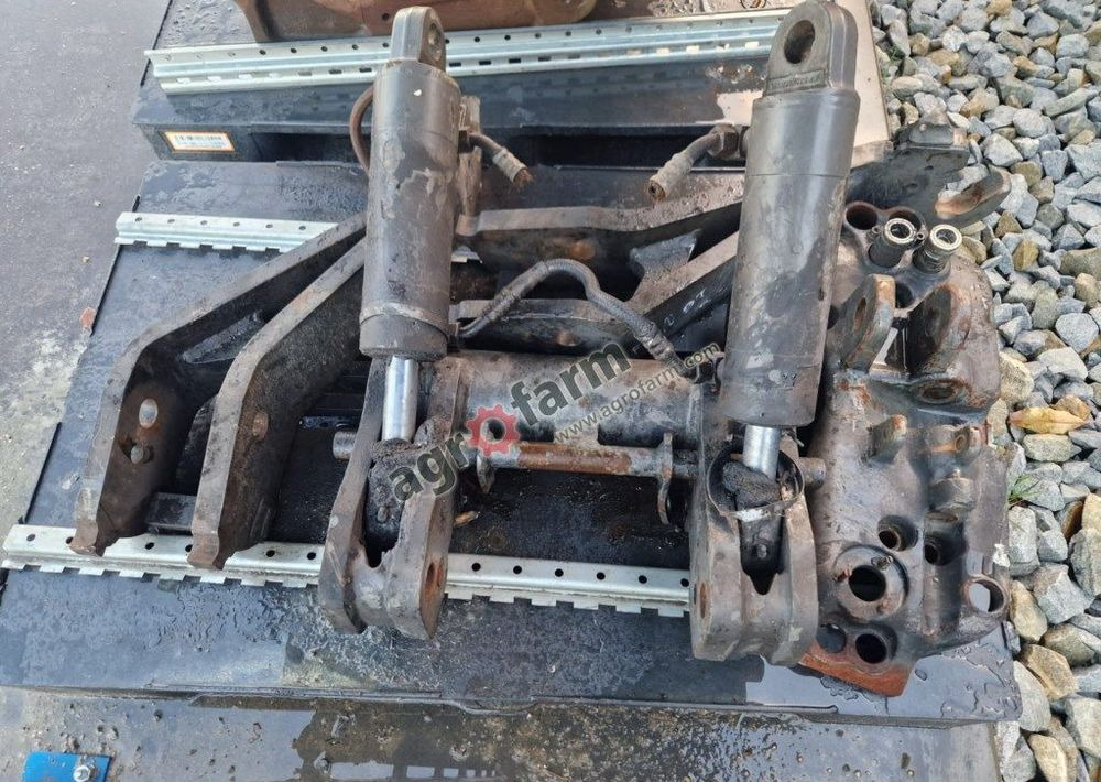 TUZ, przedni podnośnik, Fendt 939 Vario - Accessoire pour Tracteur agricole: photos 1 TUZ, przedni podnośnik, Fendt 939 Vario - Accessoire pour Tracteur agricole: photos 1