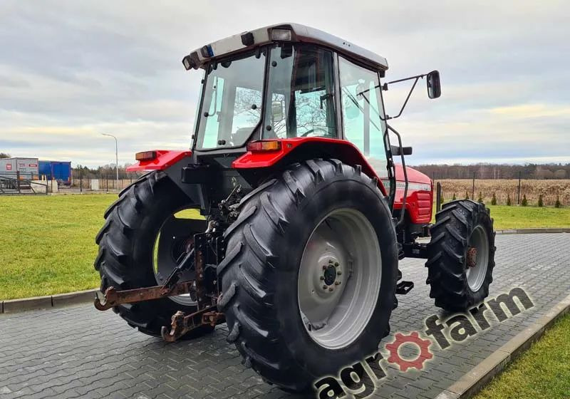 Massey Ferguson 4270 - Tracteur agricole: photos 4 Massey Ferguson 4270 - Tracteur agricole: photos 4