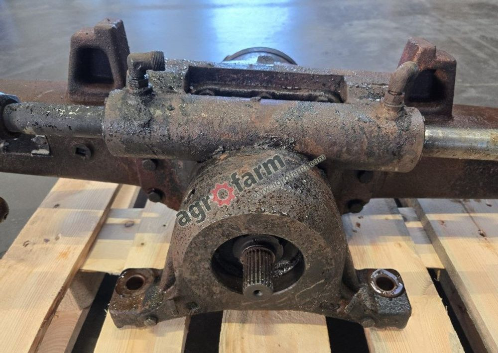 Przedni most John Deere 5090M 5080M 5075M 5100M - Transmission: photos 2 Przedni most John Deere 5090M 5080M 5075M 5100M - Transmission: photos 2