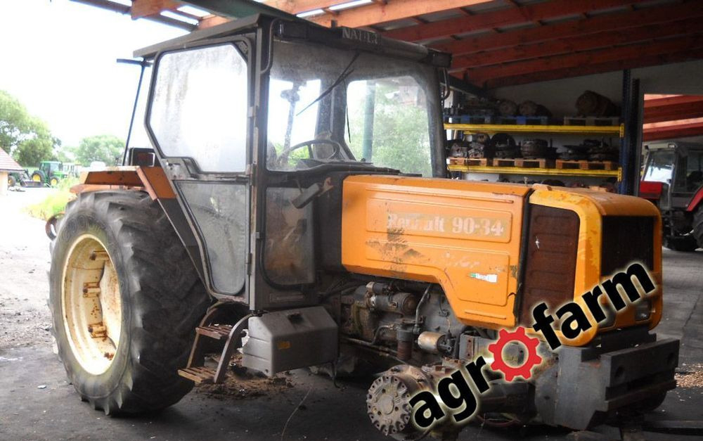Renault 90-34 75-34 skrzynia silnik kabina most zwolnica oś - Moteur pour Machine agricole: photos 2 Renault 90-34 75-34 skrzynia silnik kabina most zwolnica oś - Moteur pour Machine agricole: photos 2