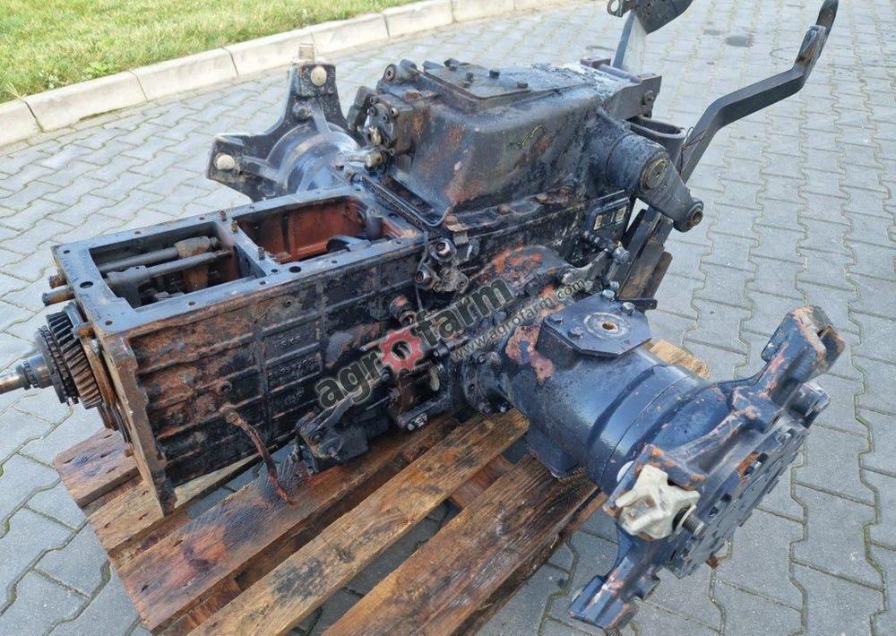 Skrzynia biegów, most tylny Landini Rex 80 F - Boîte de vitesse: photos 1 Skrzynia biegów, most tylny Landini Rex 80 F - Boîte de vitesse: photos 1