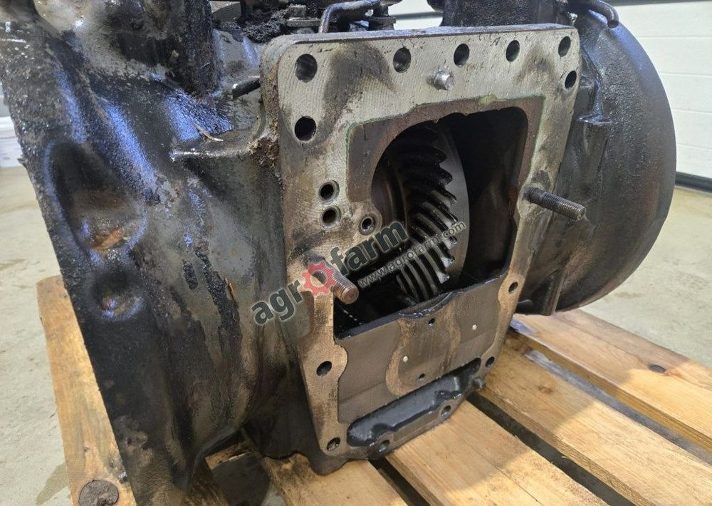 Tylny most  Fendt Vario 512, 513, 514, 516 - Boîte de vitesse: photos 3 Tylny most  Fendt Vario 512, 513, 514, 516 - Boîte de vitesse: photos 3