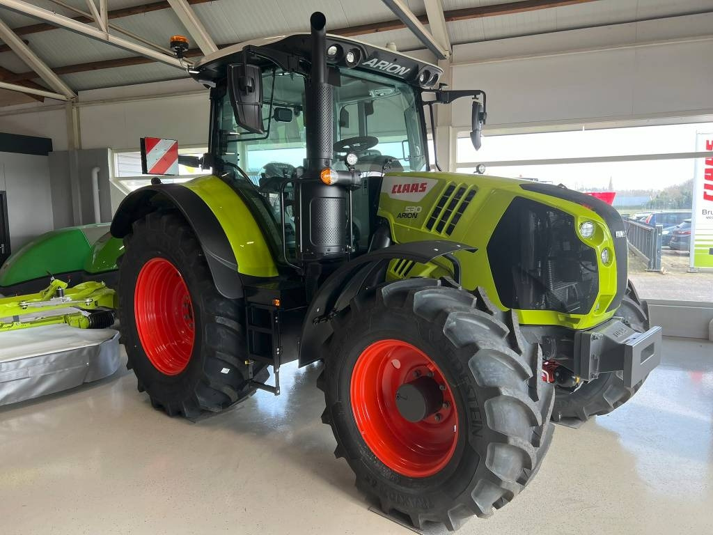 Claas Arion 530 - Tracteur agricole: photos 3 Claas Arion 530 - Tracteur agricole: photos 3