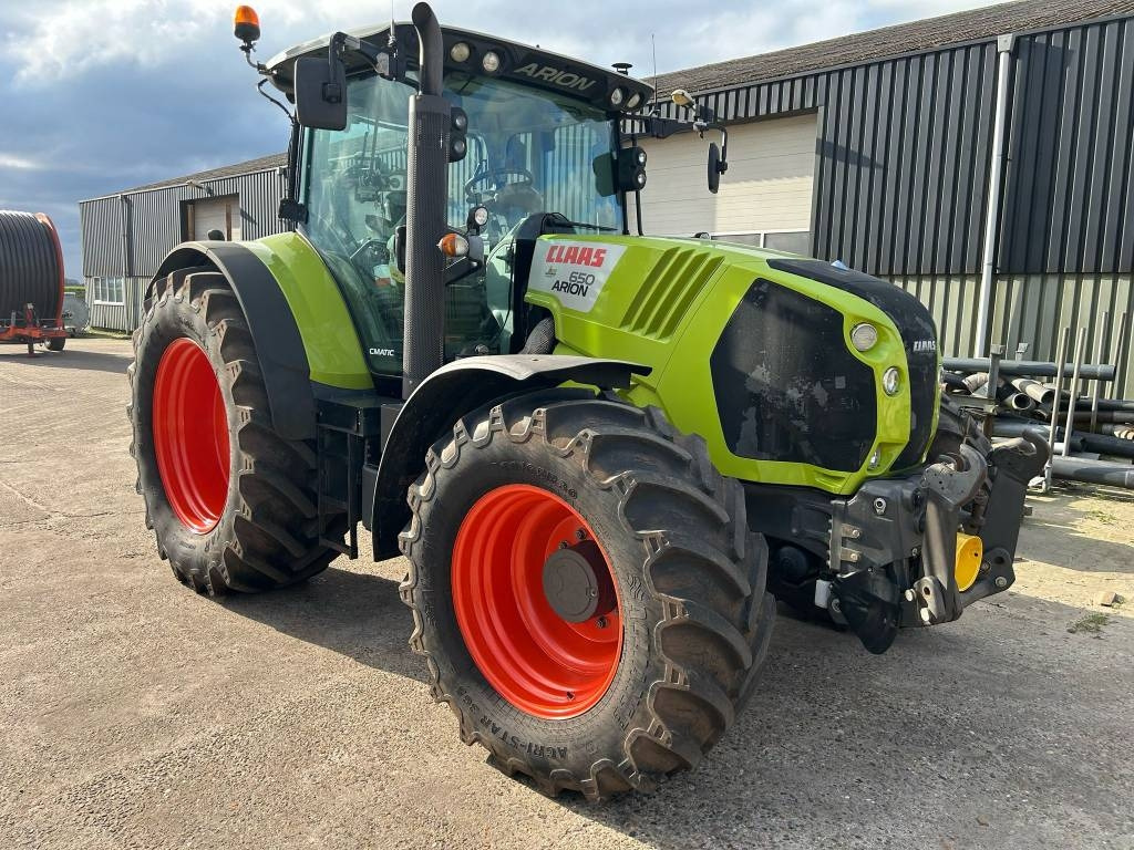 Claas Arion 650 Cmatic - Tracteur agricole: photos 3 Claas Arion 650 Cmatic - Tracteur agricole: photos 3