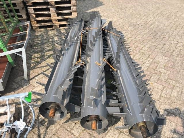 Claas Cargos 8500 doseerwalsen - Frame/ Châssis pour Machine agricole: photos 2 Claas Cargos 8500 doseerwalsen - Frame/ Châssis pour Machine agricole: photos 2