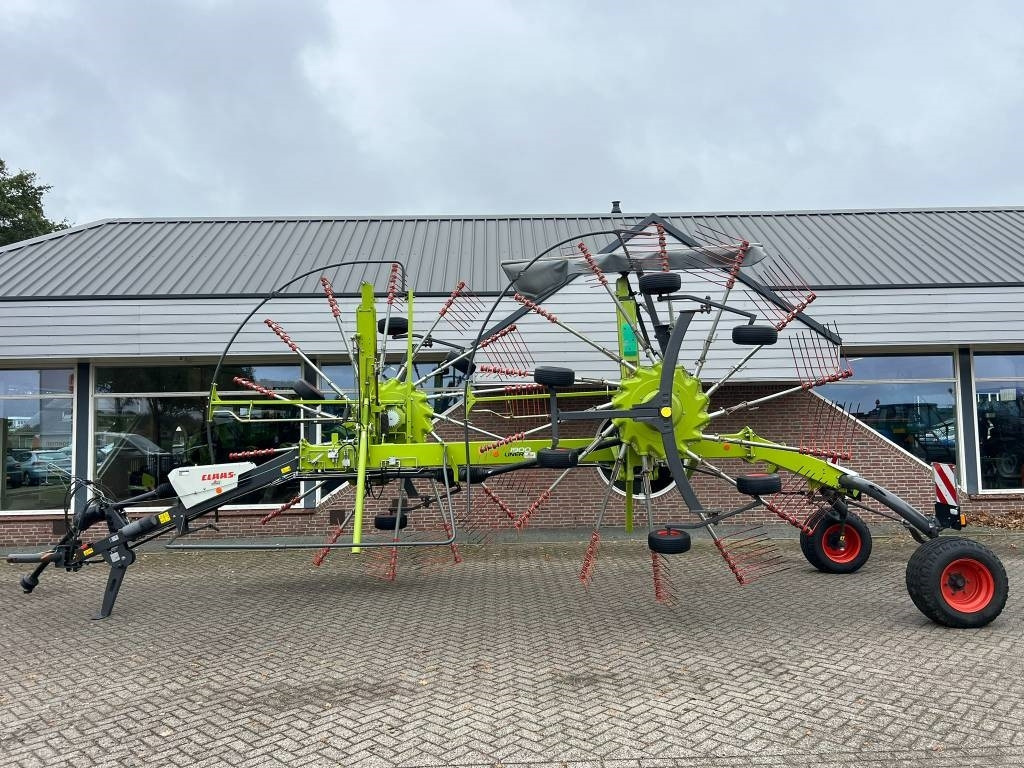 Claas Liner 1900 - Faneuse: photos 2 Claas Liner 1900 - Faneuse: photos 2