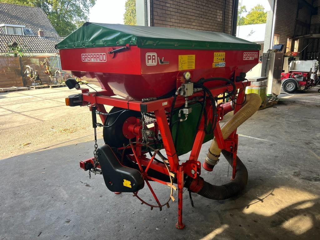 Gaspardo PA fronttank - Semoir: photos 4 Gaspardo PA fronttank - Semoir: photos 4