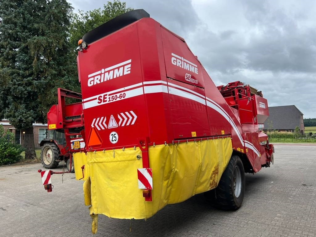 Grimme SE 150-60 - Arracheuse de pommes de terre: photos 4 Grimme SE 150-60 - Arracheuse de pommes de terre: photos 4