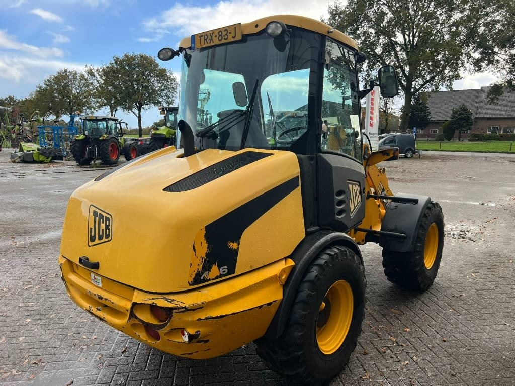 JCB 406 shovel - Valet de ferme: photos 5 JCB 406 shovel - Valet de ferme: photos 5