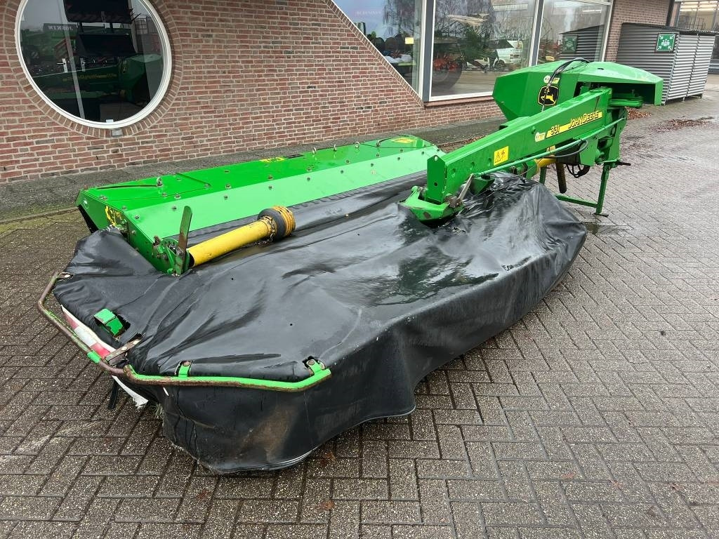 John Deere 331 maaier - Faucheuse: photos 2 John Deere 331 maaier - Faucheuse: photos 2