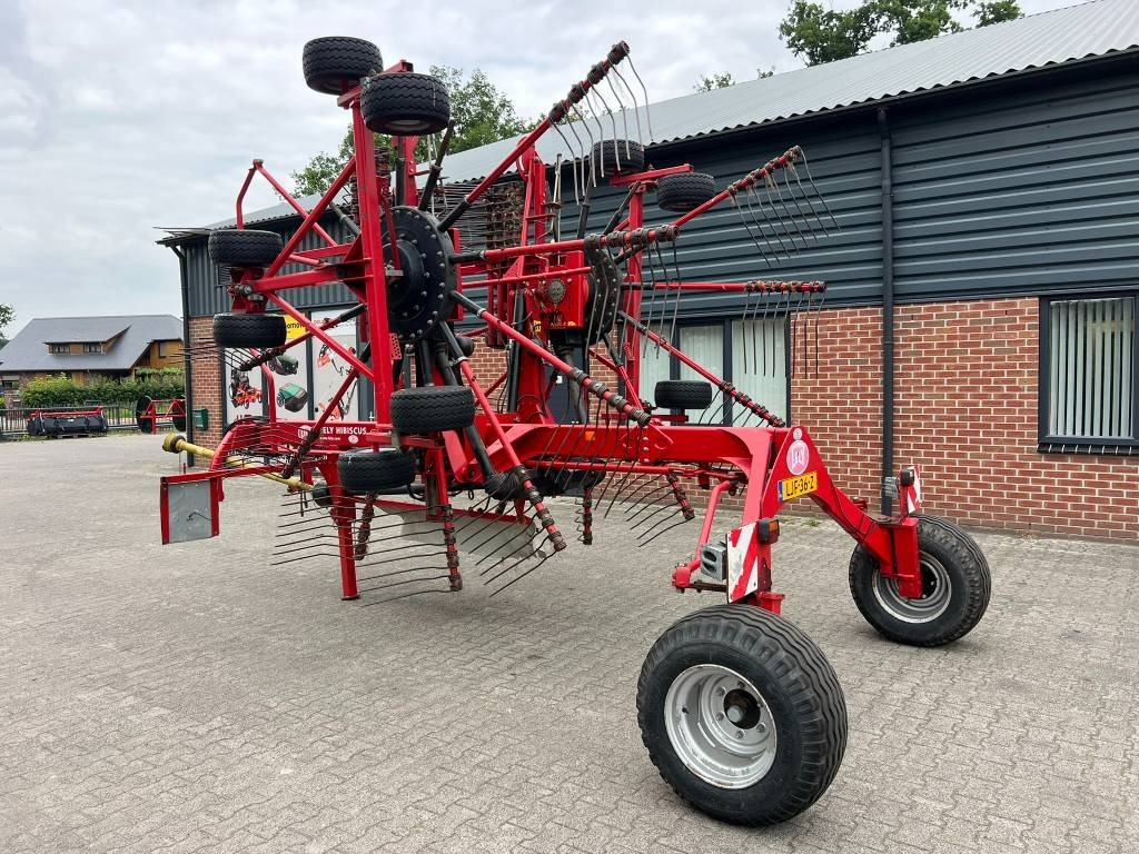 Lely Hibiscus 915 CD Vario - Faneuse: photos 3 Lely Hibiscus 915 CD Vario - Faneuse: photos 3