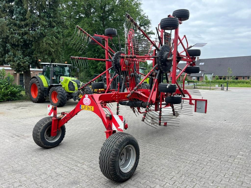 Lely Hibiscus 915 CD Vario - Faneuse: photos 5 Lely Hibiscus 915 CD Vario - Faneuse: photos 5