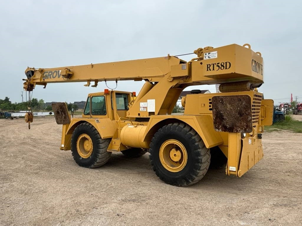Grove RT 58 D - Grue mobile: photos 3 Grove RT 58 D - Grue mobile: photos 3