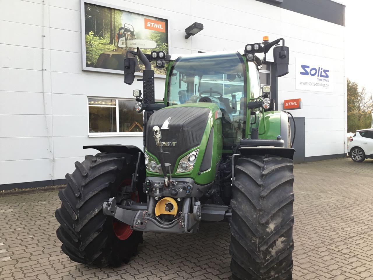 Fendt 718 S4 Vario ProfiPlus - Tracteur agricole: photos 2 Fendt 718 S4 Vario ProfiPlus - Tracteur agricole: photos 2