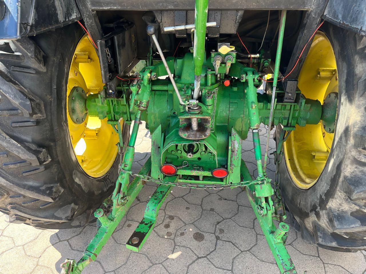 John Deere 2130 S - Tracteur agricole: photos 5 John Deere 2130 S - Tracteur agricole: photos 5