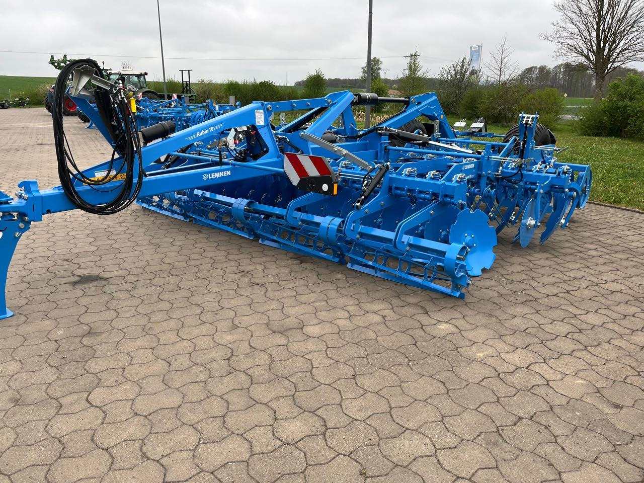 Lemken Rubin 10 TF/500 - Cover crop: photos 2 Lemken Rubin 10 TF/500 - Cover crop: photos 2