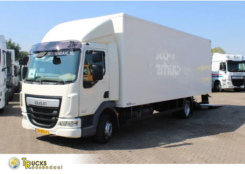 DAF LF 180 + Euro 6 + Dhollandia Lift + 12t - Camion fourgon: photos 1 DAF LF 180 + Euro 6 + Dhollandia Lift + 12t - Camion fourgon: photos 1