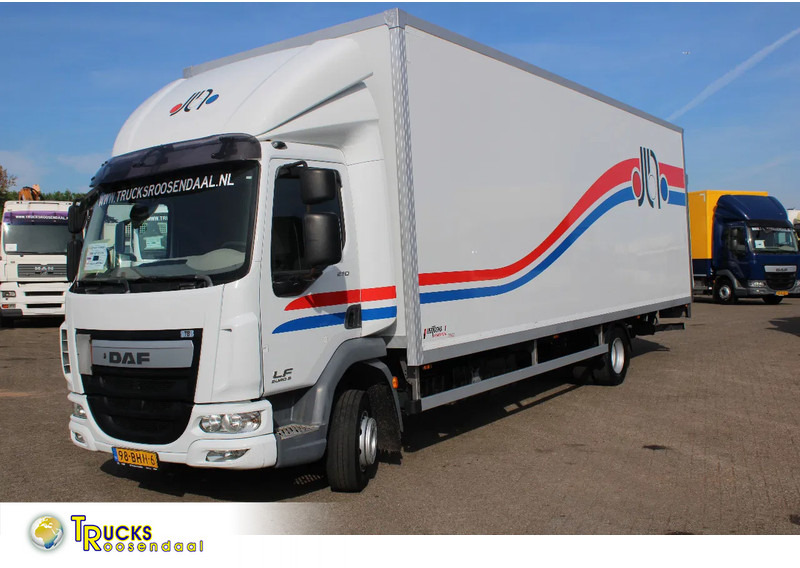 DAF LF 210 + EURO 6 + 12T + LIFT - Camion fourgon: photos 1 DAF LF 210 + EURO 6 + 12T + LIFT - Camion fourgon: photos 1