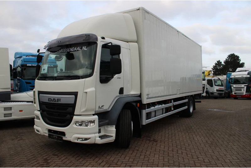 DAF LF 250 + euro 6 + 19T - Camion fourgon: photos 2 DAF LF 250 + euro 6 + 19T - Camion fourgon: photos 2