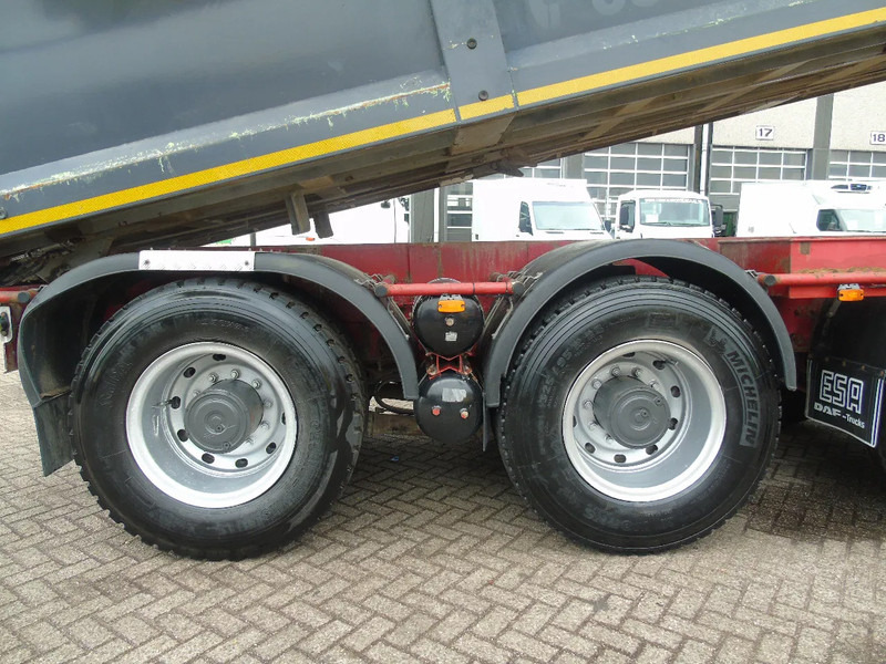 Ginaf X 4446 TS + 8x8 + euro 5 + 2x in stock - Camion benne: photos 5 Ginaf X 4446 TS + 8x8 + euro 5 + 2x in stock - Camion benne: photos 5