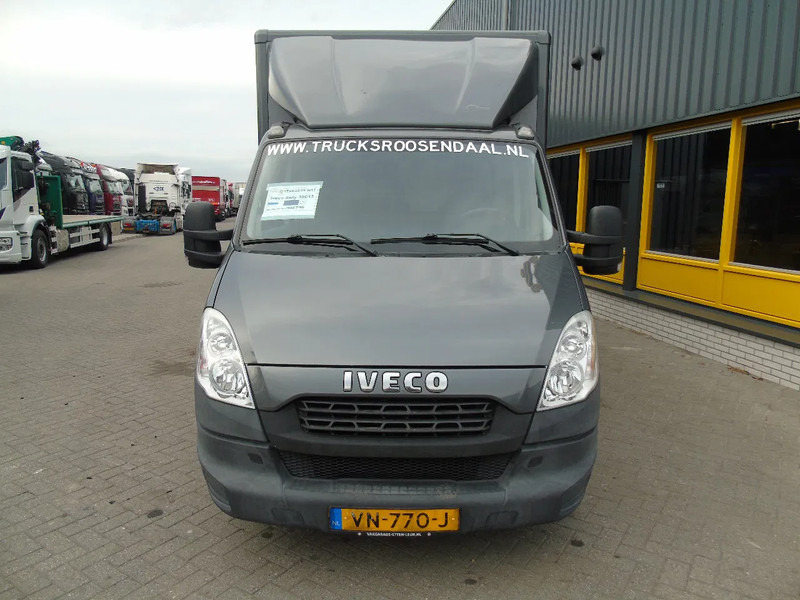 Iveco Daily 35C13 + LIFT + EURO 5 - Fourgon: photos 4 Iveco Daily 35C13 + LIFT + EURO 5 - Fourgon: photos 4
