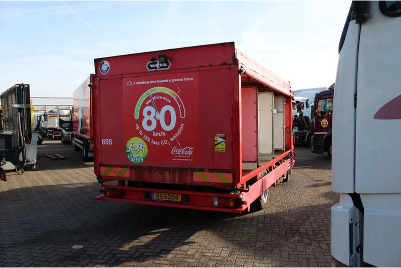 Iveco Eurocargo 100E18 + EURO 5 + LOW KM - Camion de pompier: photos 5 Iveco Eurocargo 100E18 + EURO 5 + LOW KM - Camion de pompier: photos 5