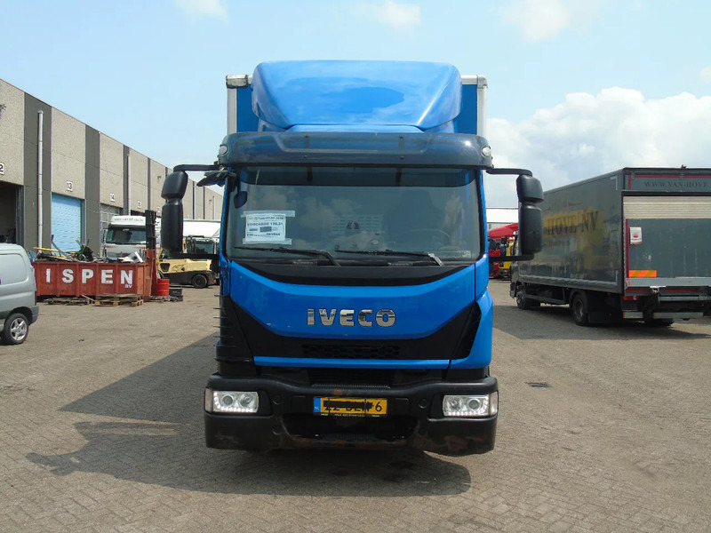 Iveco Eurocargo 120E21 euro 6 + lift + lot in stock - Camion fourgon: photos 5 Iveco Eurocargo 120E21 euro 6 + lift + lot in stock - Camion fourgon: photos 5