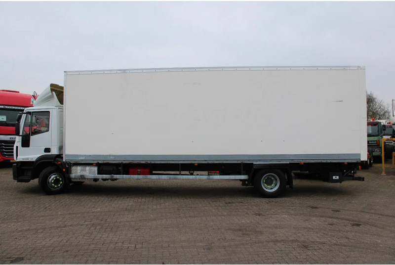 Iveco Eurocargo 160e25 + lift + euro 6 - Camion fourgon: photos 4 Iveco Eurocargo 160e25 + lift + euro 6 - Camion fourgon: photos 4