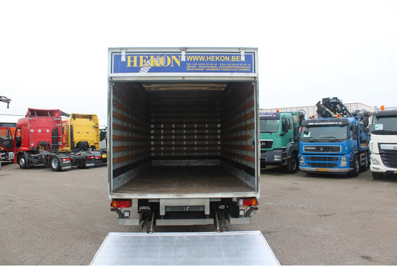 Iveco Eurocargo 80E18 + MANUAL + EURO 5 - Camion fourgon: photos 4 Iveco Eurocargo 80E18 + MANUAL + EURO 5 - Camion fourgon: photos 4