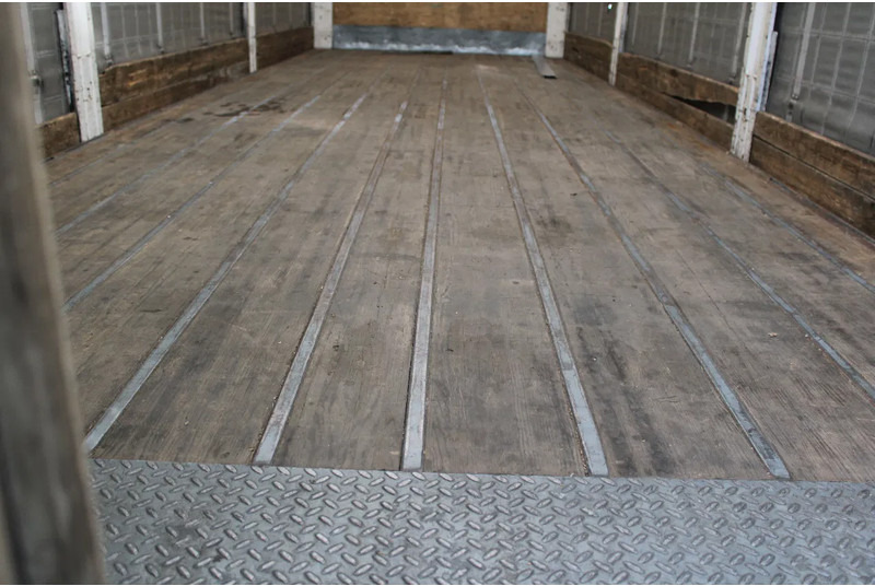 Camion à rideaux coulissants Iveco Stralis 510 + EURO 6 + STEERING AXLE: photos 18