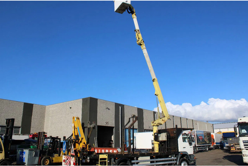 MAN 14.224 + EURO 2 + PTO + EFFER 95 / 2S + 11.5meter platform - Camion grue: photos 5 MAN 14.224 + EURO 2 + PTO + EFFER 95 / 2S + 11.5meter platform - Camion grue: photos 5