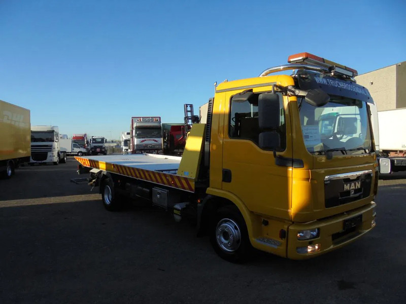 Camion porte-voitures MAN TGL 12.220 + manual + full option+ BRIL + WINCH + Discounted from 42.950,-: photos 17