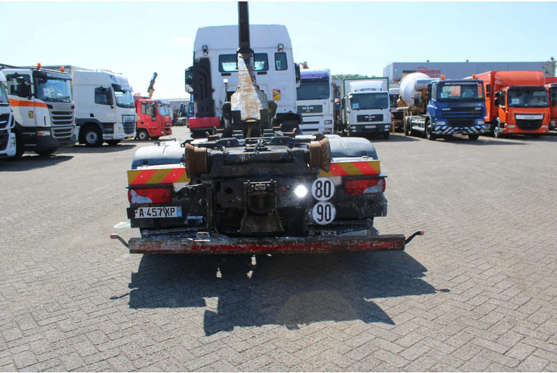 MAN TGS 28.460 + 6X2 + HOOKSYSTEM 20TONS + EURO 6 - Camion ampliroll: photos 4 MAN TGS 28.460 + 6X2 + HOOKSYSTEM 20TONS + EURO 6 - Camion ampliroll: photos 4