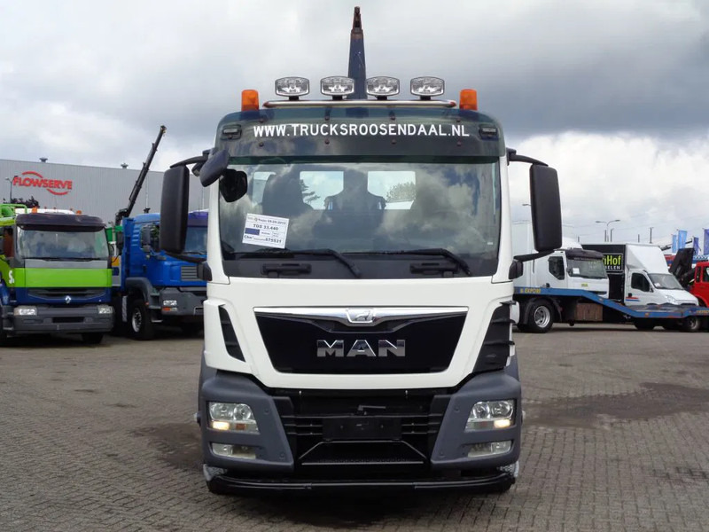 MAN TGS 33.440 + Manual + Hook system + Euro 6 + 6X4 + Discounted from 69.500,- - Camion ampliroll: photos 2 MAN TGS 33.440 + Manual + Hook system + Euro 6 + 6X4 + Discounted from 69.500,- - Camion ampliroll: photos 2