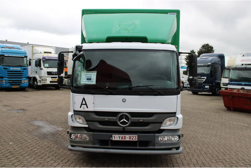Mercedes-Benz Atego 1018 + LIFT - Camion fourgon: photos 2 Mercedes-Benz Atego 1018 + LIFT - Camion fourgon: photos 2