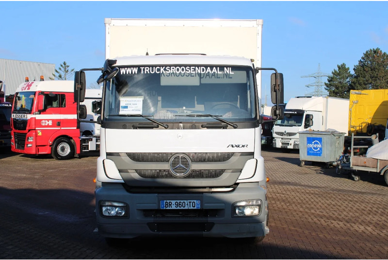 Mercedes-Benz Axor 1824 + EURO 5 - Camion fourgon: photos 2 Mercedes-Benz Axor 1824 + EURO 5 - Camion fourgon: photos 2