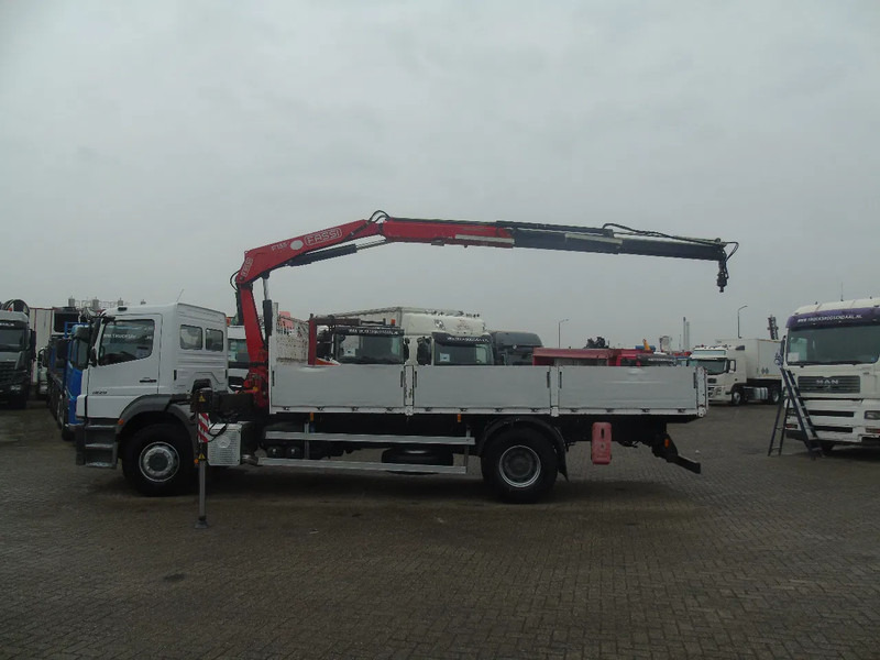 Mercedes-Benz Axor 1929 + FASSI F135 + REMOTE + EURO 5 + MANUAL - Camion grue: photos 3 Mercedes-Benz Axor 1929 + FASSI F135 + REMOTE + EURO 5 + MANUAL - Camion grue: photos 3